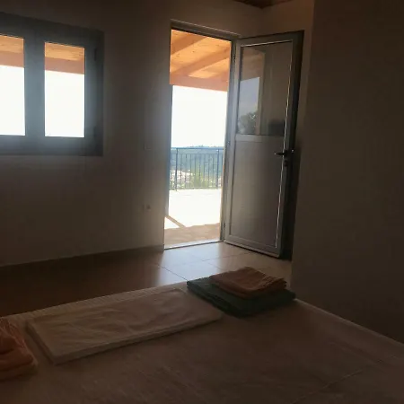 2 With Spectacular View Ferienhaus